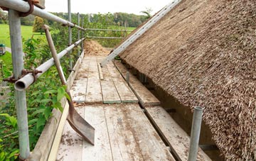 advantages of Broad Layings thatch roofing
